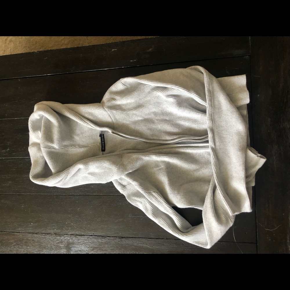 Brandy Melville cropped jacket